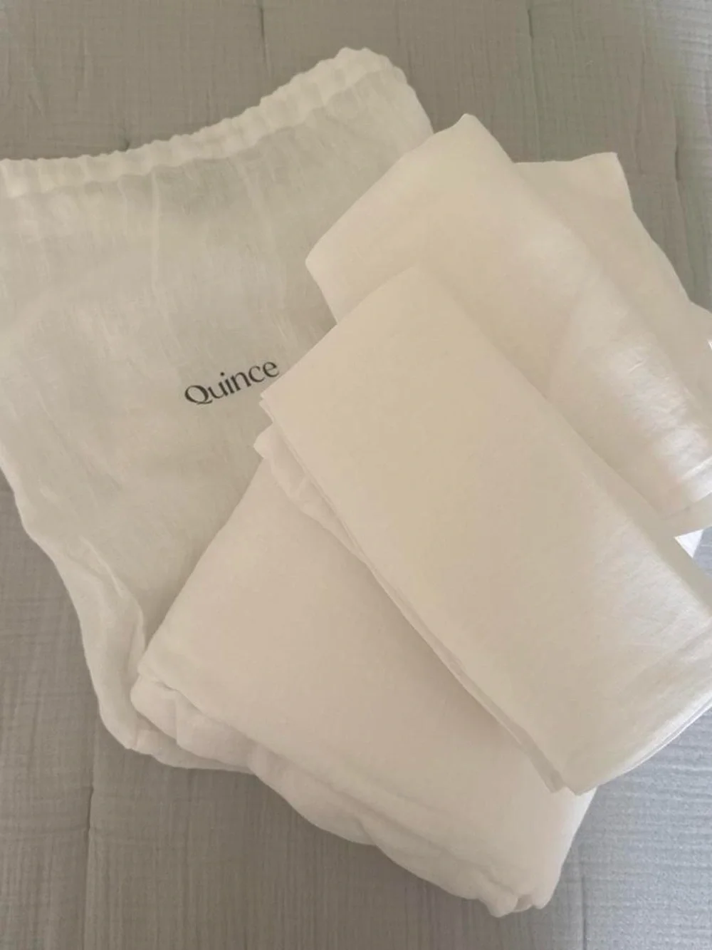 Quince European Linen Duvet Cover Set king / california king $214 retail